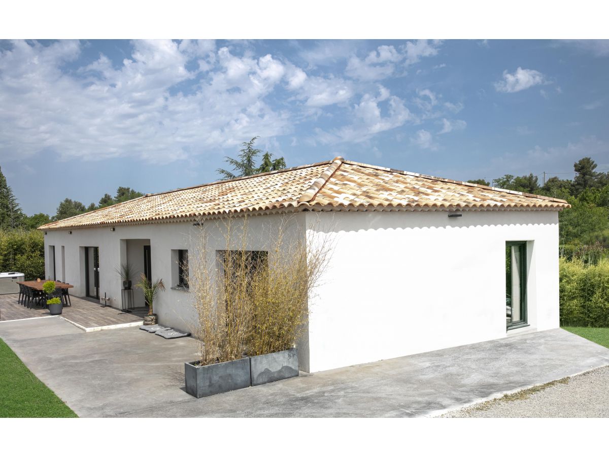 Maison contemporaine plain pied VILLAS PRISME Région PACA