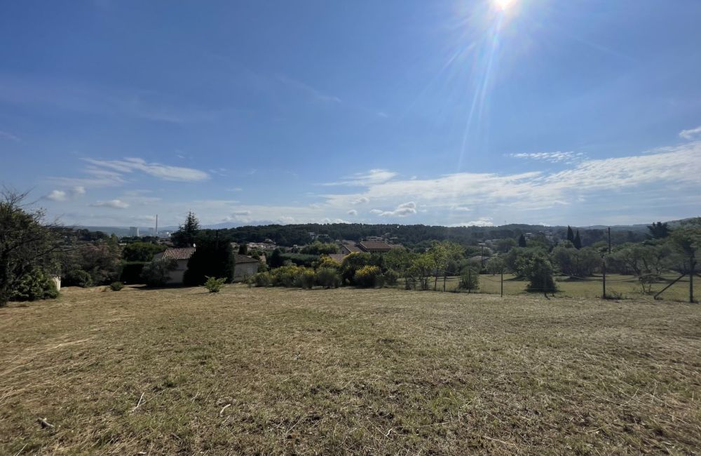 Vente terrain + maison GARDANNE Bouches-du-Rhône