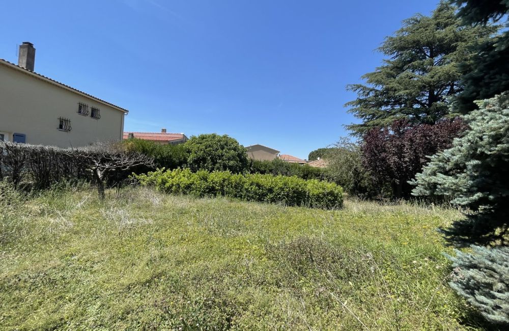 Vente terrain + maison GARDANNE Bouches-du-Rhône