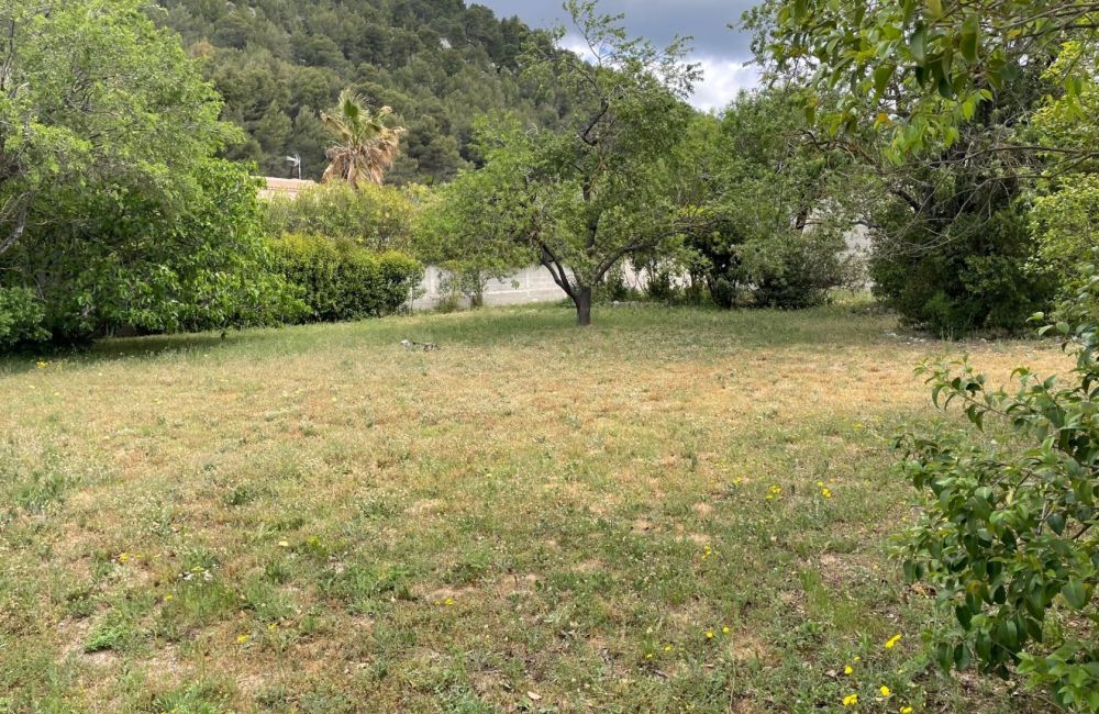 Vente terrain + maison CUGES-LES-PINS Bouches-du-Rhône