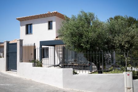 Vente terrain + maison PERNES-LES-FONTAINES Vaucluse