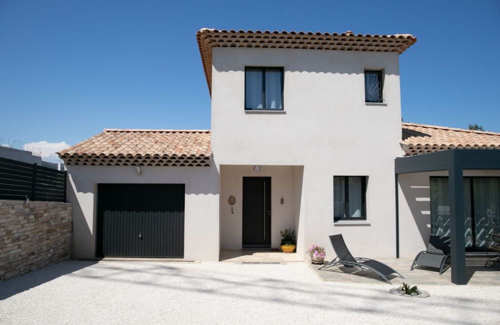 Vente terrain + maison PERNES-LES-FONTAINES Vaucluse