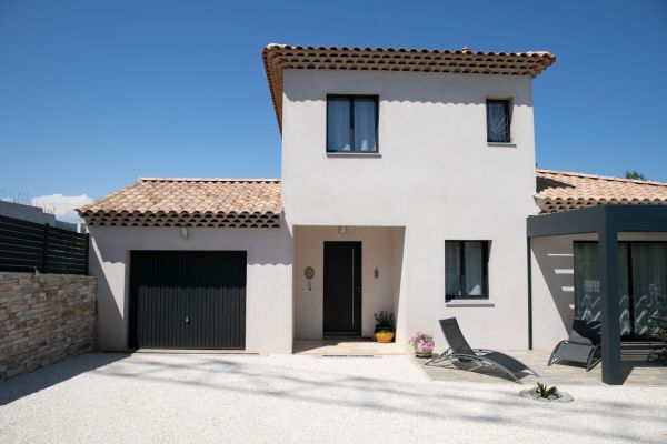 Vente terrain + maison PERNES-LES-FONTAINES Vaucluse