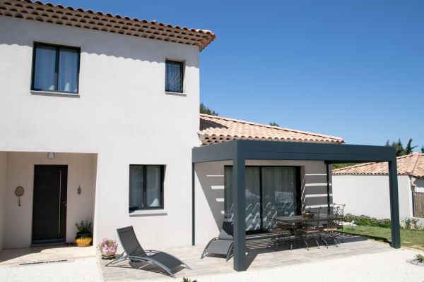 Vente terrain + maison PERNES-LES-FONTAINES Vaucluse