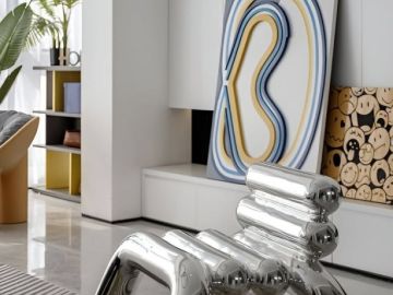 INSPI DÉCO ✨
🌐 www.villasprisme.fr
Cette saison, place à la tendance Chrome 2026 : une finition brillante, sophistiquée et contemporaine qui illumine même...